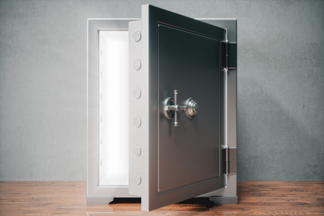 Why You Should Consider Purchasing Fire Proof Safes