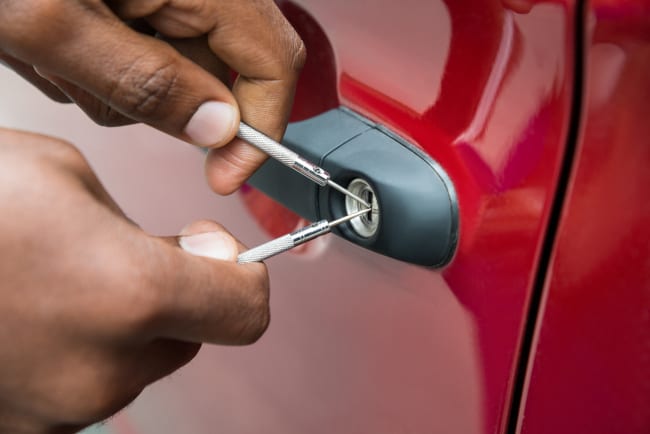 Why You Should Have an Automotive Locksmith on Speed Dial