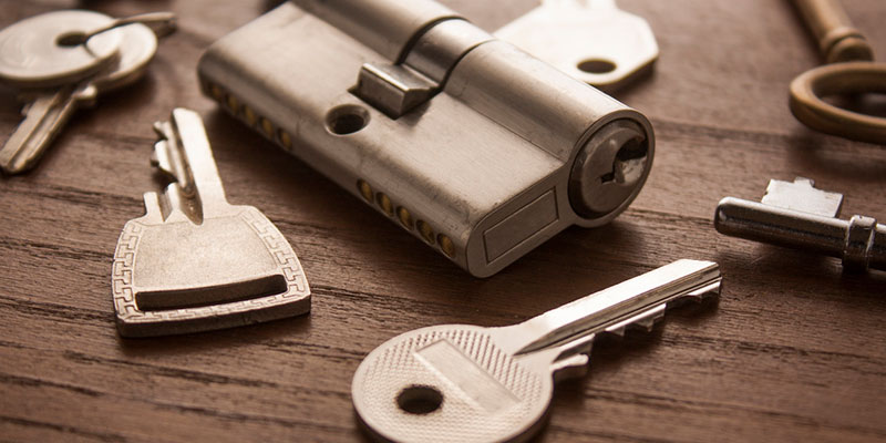 A Professional Locksmith Offers Many Services and Takes Your Security Seriously