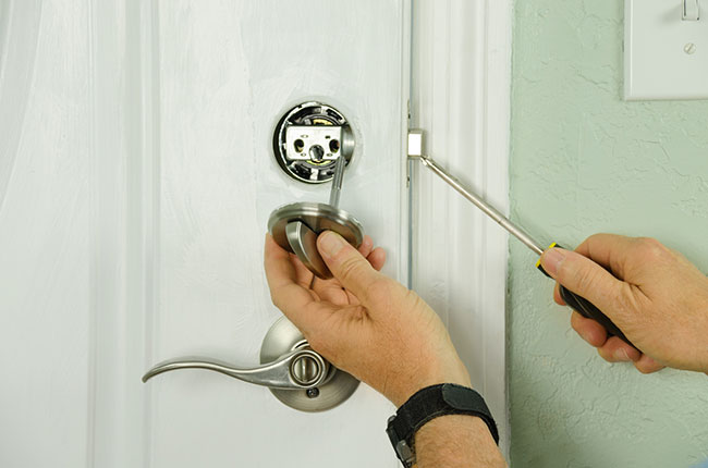 Exploring Different Types of Deadbolts and Their Protective Benefits