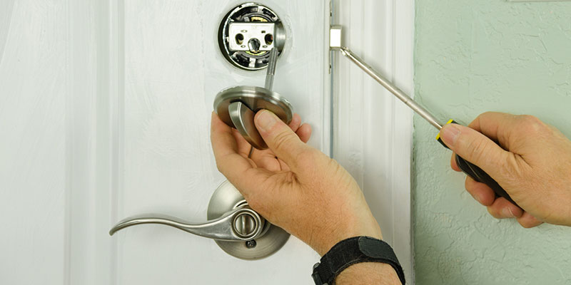 Exploring Different Types of Deadbolts and Their Protective Benefits