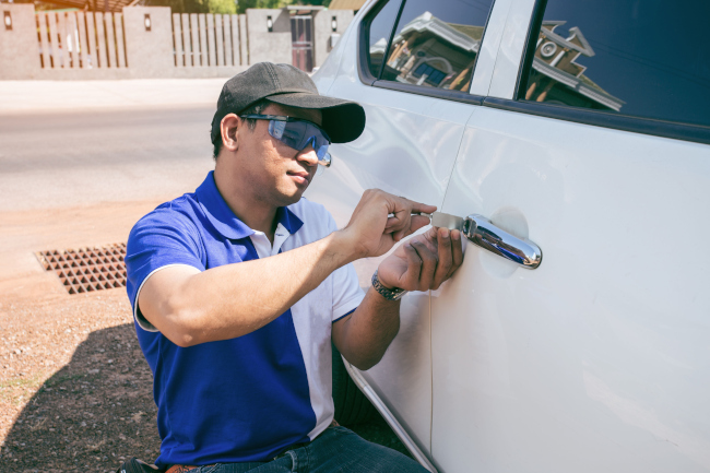More Than Lockouts: 3 Services an Automotive Locksmith Provides